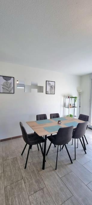 Ferienwohnung T2 Pool & Terrasse - Parking - Metro - Wifi Toulouse Exterior foto